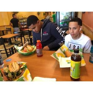 Meet your Posher, Loida